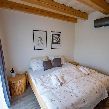 Apartmany Na Smrcku Bysovec Exterior photo
